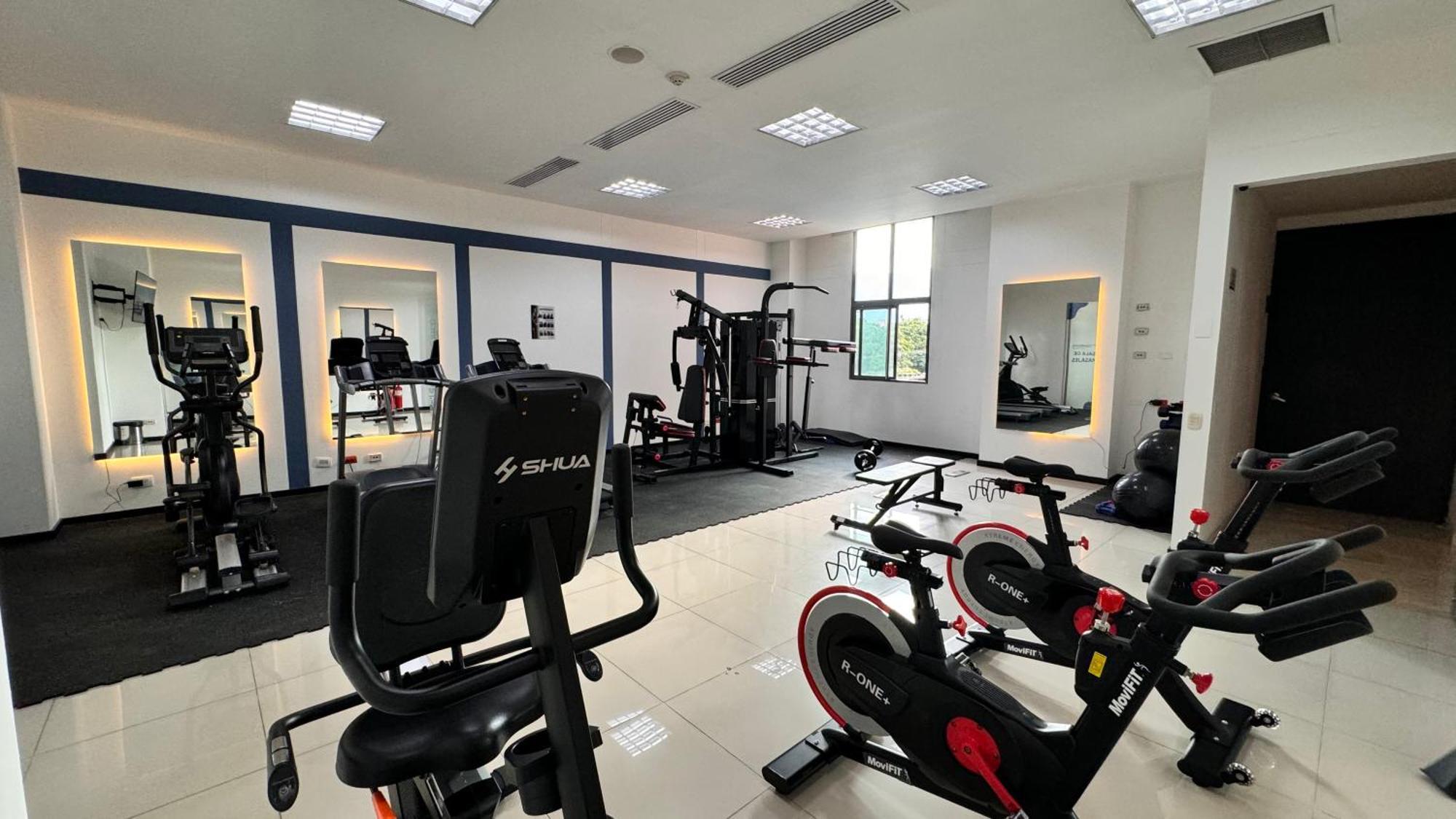 Tequendama Hotel Medellin - Estadio Ngoại thất bức ảnh