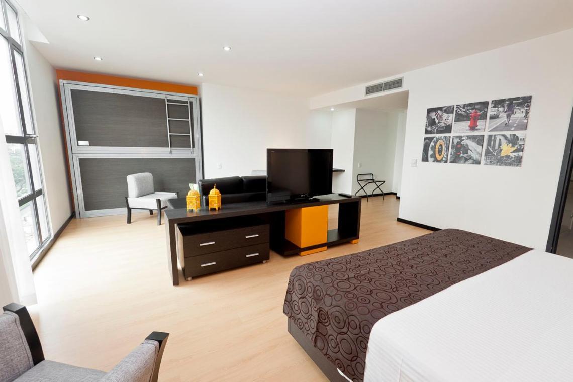Tequendama Hotel Medellin - Estadio Ngoại thất bức ảnh
